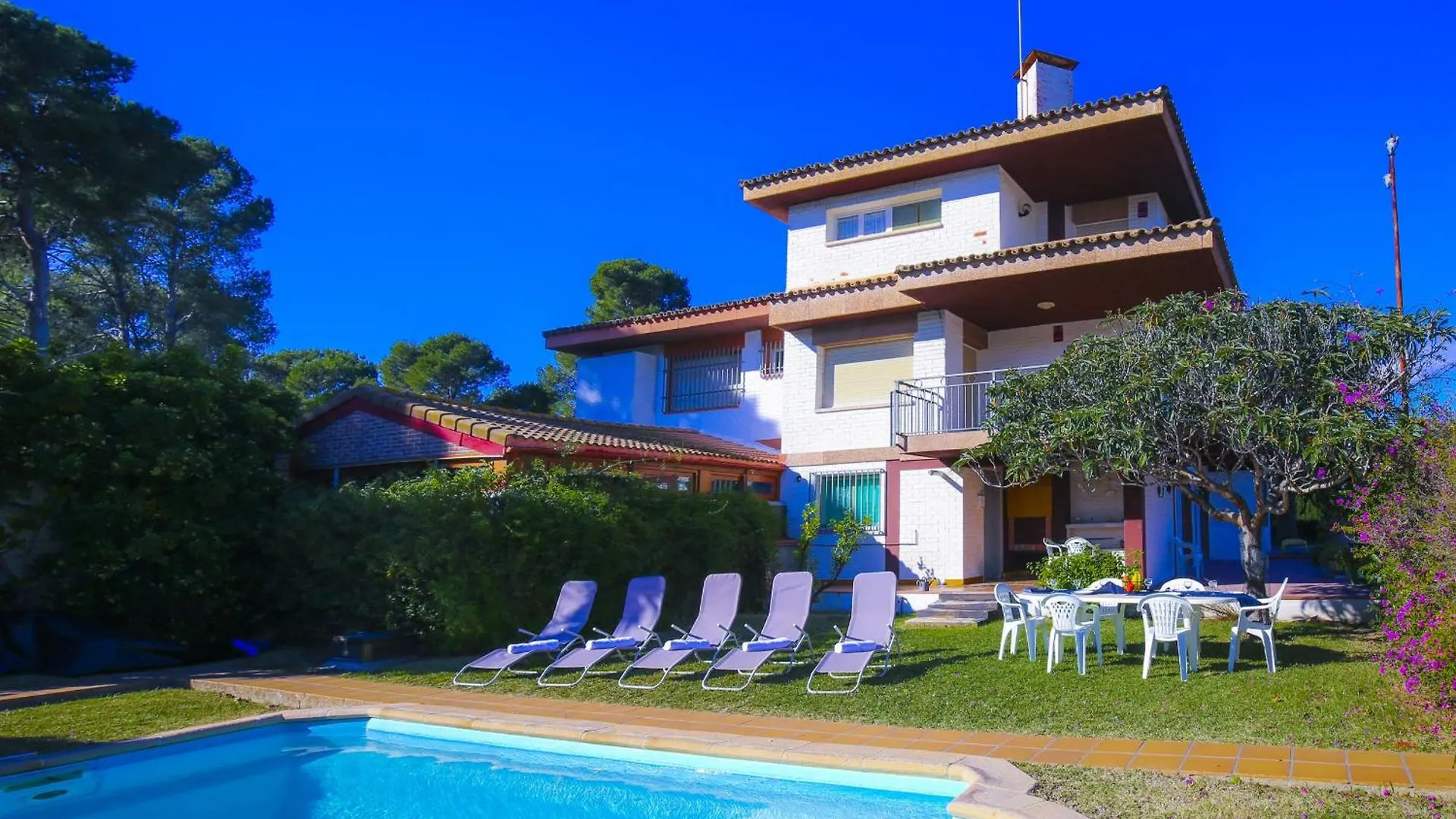 Villa Serena Only Families Planet Costa Dorada Salou