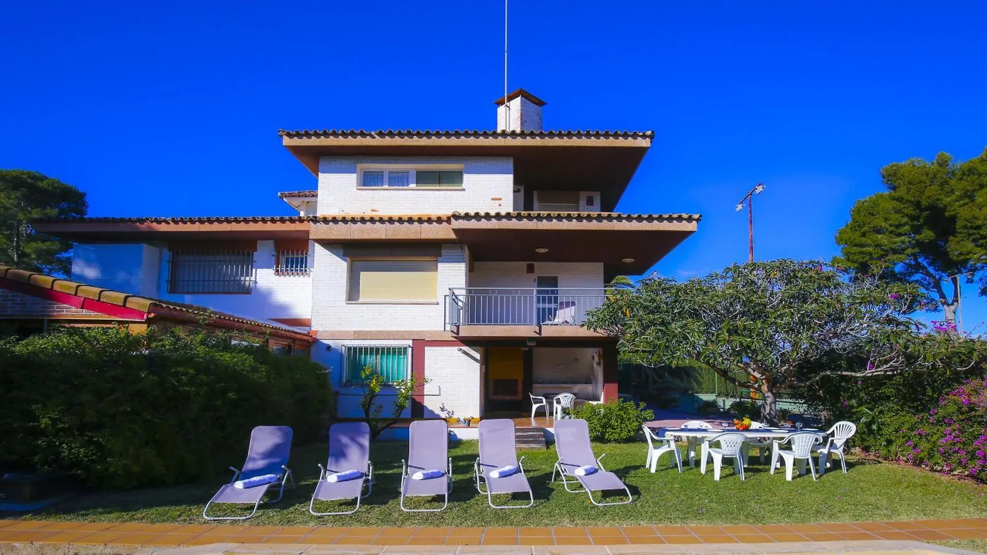 Villa Serena Only Families Planet Costa Dorada Salou